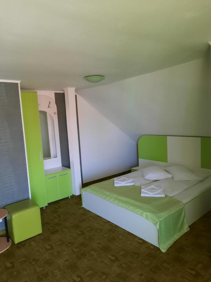 Pensiunea D&D Făgăraş Extérieur photo