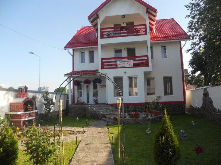 Pensiunea D&D Făgăraş Extérieur photo