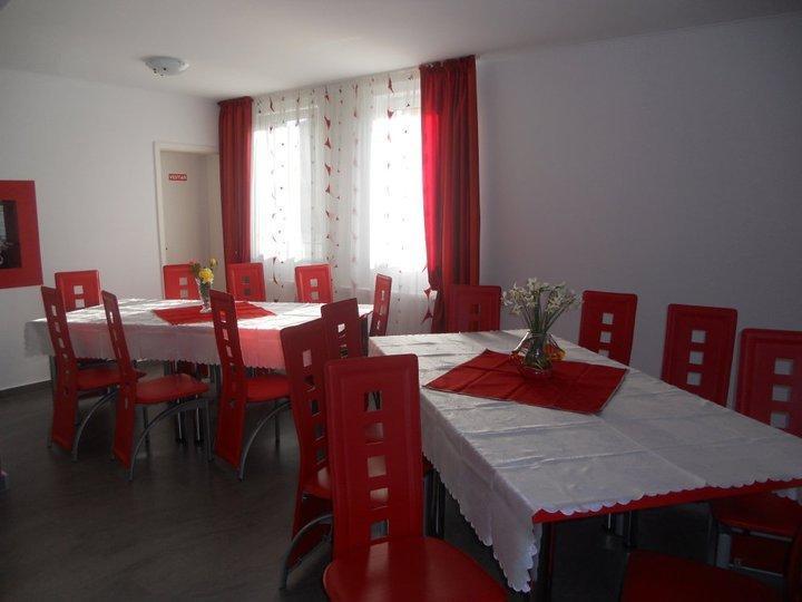 Pensiunea D&D Făgăraş Extérieur photo